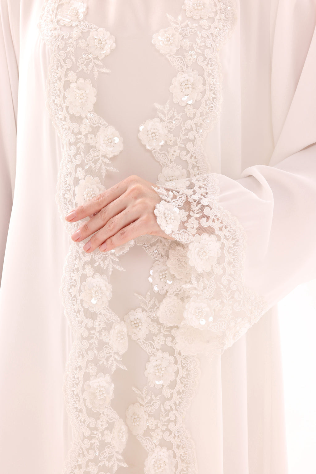 Almas Set | White